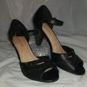 Black peep-toe sandals